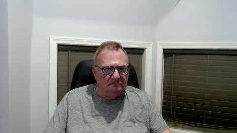 Snapshot of oldguybigd chatting on 07.05.26 oldguybigd online show from 07.05.26