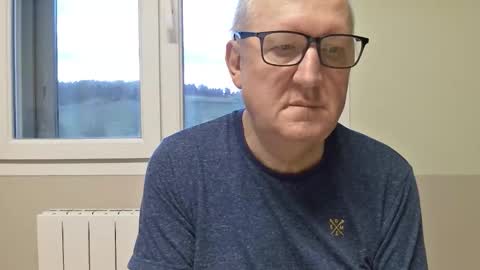Snapshot of oldman070707 chatting on 05.12.26 Oldman070707 online show from 05.12.26