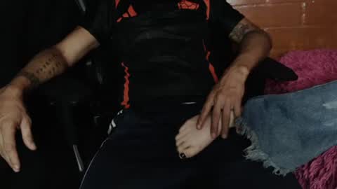 Snapshot of oldmanandgirlishlady chatting on 12.14.24 Kate 22 and Michael 45 online show from 12.14.24