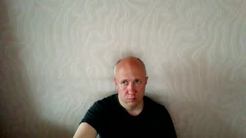 Snapshot of oleg365 chatting on 05.22.26 figaro online show from 05.22.26