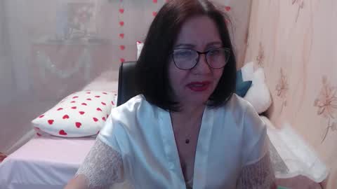 OlgaHottie online show from 12.13.25
