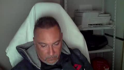 Snapshot of olimpio1230 chatting on 10.03.25 olimpio1230 online show from 10.03.25