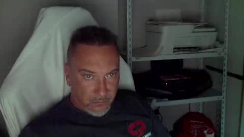 Snapshot of olimpio1230 chatting on 10.08.25 olimpio1230 online show from 10.08.25