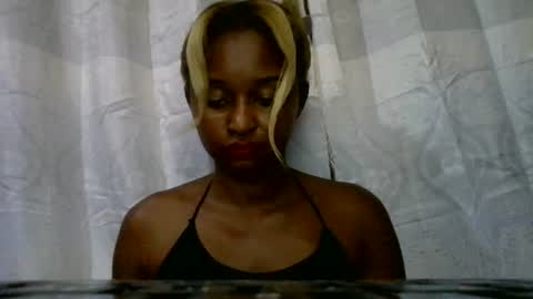Snapshot of olinah610 chatting on 07.08.26 olinah610 online show from 07.08.26
