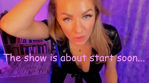 oliva_candy online show from 09.17.25