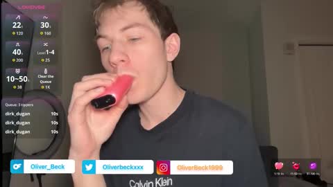 Snapshot of oliver_beck chatting on 02.12.26 Oliver Beck online show from 02.12.26