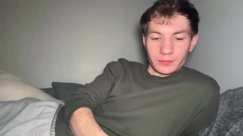 Snapshot of oliver_beck chatting on 03.18.26 Oliver Beck online show from 03.18.26