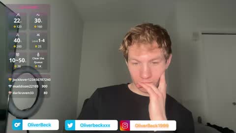 Snapshot of oliver_beck chatting on 04.11.26 Oliver Beck online show from 04.11.26