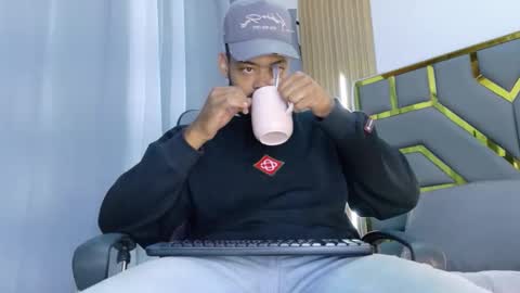 Oliver online show from 04.26.26