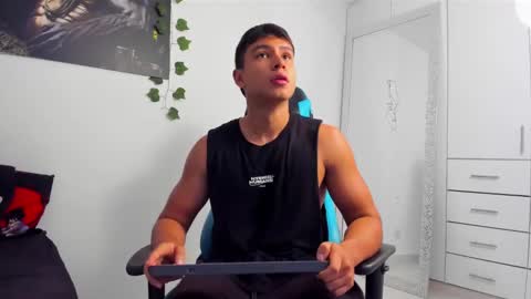 Oliver bray online show from 02.16.25