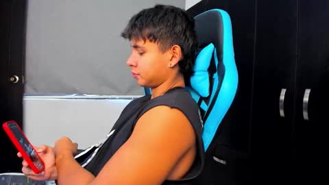 Oliver bray online show from 10.15.25