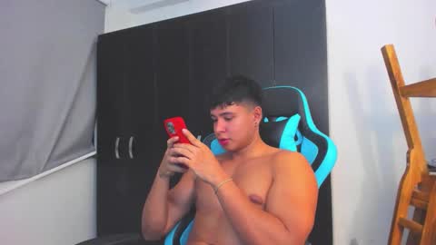 Oliver bray online show from 12.04.25