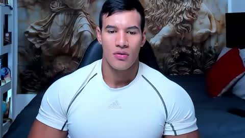 oliver_tommy online show from 10.21.25