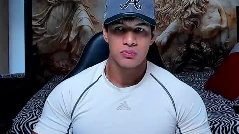 oliver_tommy online show from 11.26.25