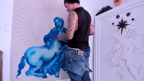 Snapshot of oliver_usher chatting on 01.11.25 Mr Blue Sky online show from 01.11.25