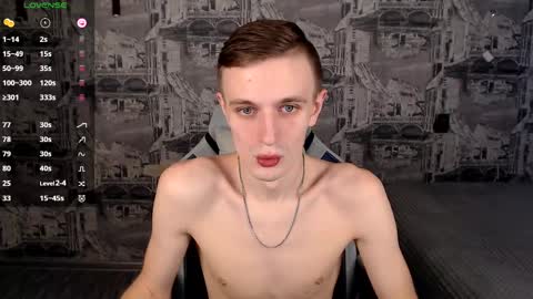 Snapshot of oliverfresh chatting on 02.12.25 Oliver online show from 02.12.25