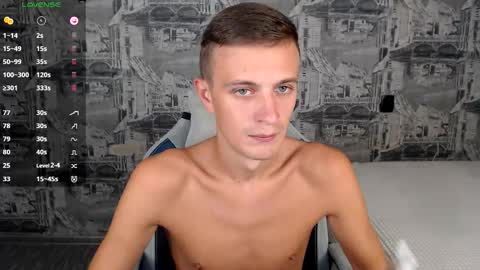 Snapshot of oliverfresh chatting on 10.29.25 Oliver online show from 10.29.25