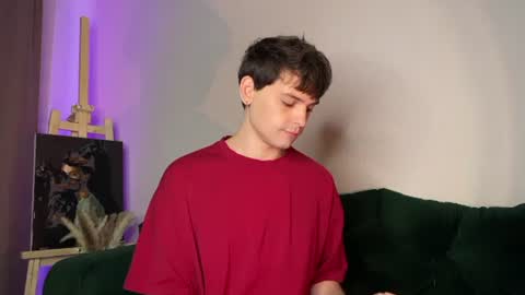 Snapshot of oliverlawrence chatting on 07.14.26 oliverlawrence online show from 07.14.26