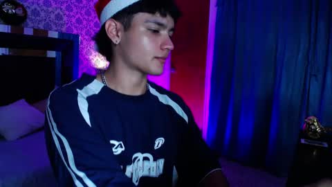 Snapshot of olivermorgan69 chatting on 12.19.24 Oliver online show from 12.19.24