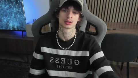 oliverrgroove online show from 04.16.26