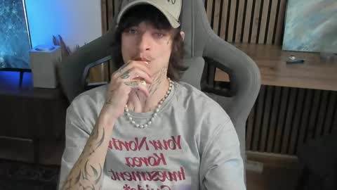 oliverrgroove online show from 04.24.26