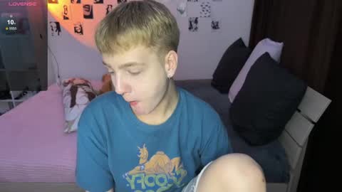 oliver online show from 09.20.25