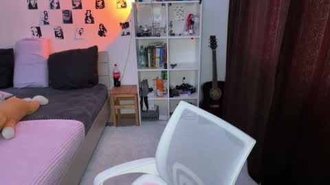 oliver online show from 09.29.25