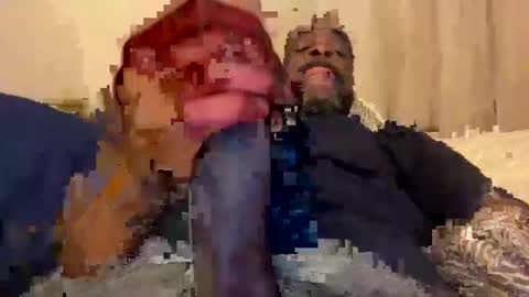 Snapshot of olivertwist73 chatting on 03.09.25 olivertwist73 online show from 03.09.25