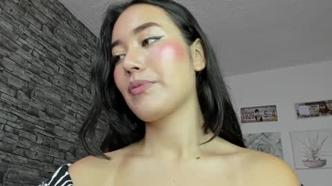 ..................................... 500 am- 1200 pm GMT-5 online show from 01.30.25