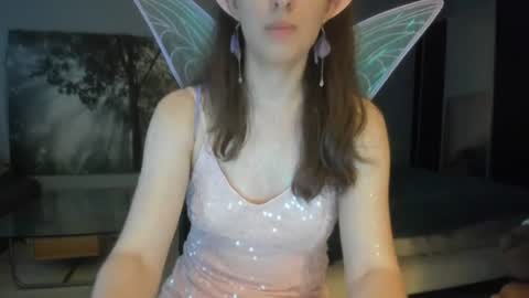 Snapshot of olivia__dream chatting on 06.26.26 olivia__dream online show from 06.26.26