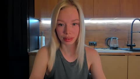 Snapshot of olivia_bells chatting on 05.07.26 Olivia 3 online show from 05.07.26
