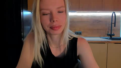 Snapshot of olivia_bells chatting on 05.09.26 Olivia 3 online show from 05.09.26