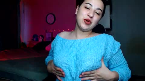 Snapshot of olivia_defo chatting on 10.14.25 olivia_defo online show from 10.14.25