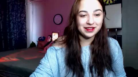 Snapshot of olivia_defo chatting on 10.20.25 olivia_defo online show from 10.20.25