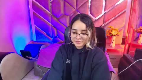  OLIVIA  online show from 12.16.25