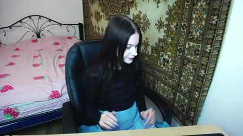 Snapshot of olivia_graceee chatting on 05.13.26 olivia_graceee online show from 05.13.26