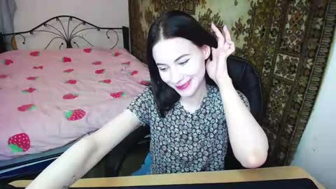 Snapshot of olivia_graceee chatting on 05.17.26 olivia_graceee online show from 05.17.26
