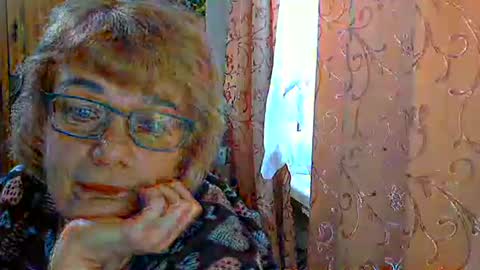 Snapshot of olivia_mia25 chatting on 04.08.26 Olivia Mia online show from 04.08.26
