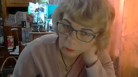 Snapshot of olivia_mia25 chatting on 04.18.26 Olivia Mia online show from 04.18.26