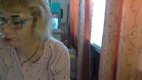Snapshot of olivia_mia25 chatting on 05.02.26 Olivia Mia online show from 05.02.26