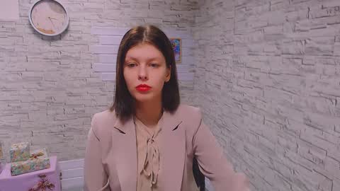 Olivia online show from 12.14.24