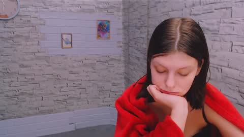 Olivia online show from 01.25.25