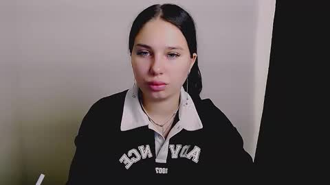 Olivia online show from 09.19.25