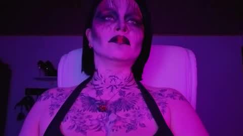 Snapshot of olivia_seex chatting on 09.14.25 online show from 09.14.25