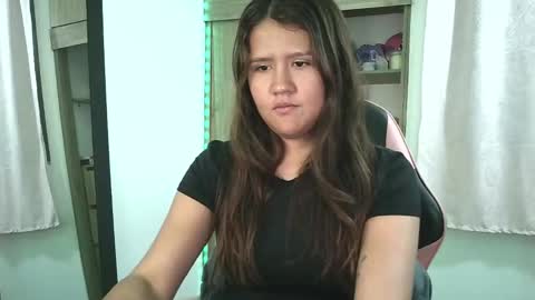 Olivia online show from 10.09.25