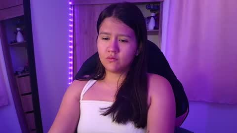 Snapshot of olivia_watson_ chatting on 04.18.26 Olivia online show from 04.18.26