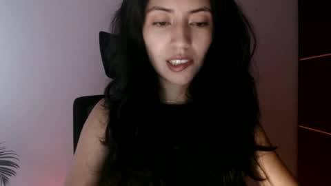 Snapshot of oliviaaa__ chatting on 06.17.26 oliviaaa__ online show from 06.17.26