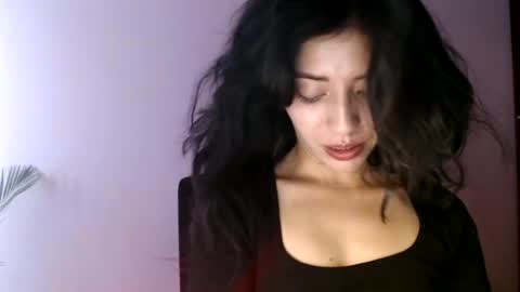 Snapshot of oliviaaa__ chatting on 07.07.26 oliviaaa__ online show from 07.07.26