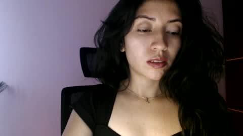 Snapshot of oliviaaa__ chatting on 07.08.26 oliviaaa__ online show from 07.08.26