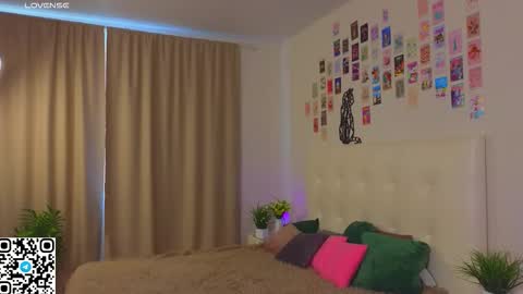 Olivia online show from 10.18.25